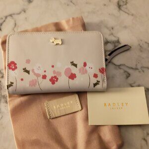 Radley Bifold Wallet in Flowers and Scotties